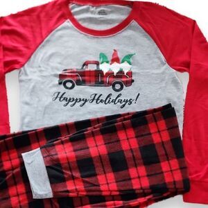 Holiday Style Pajama Set Toddler Size 3T Buffalo Plaid Gnomes Matching Family PJ